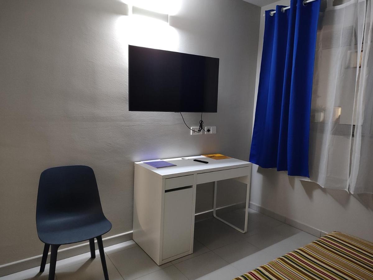 Hotel Blauet By Bossh Hotels El Prat de Llobregat Zewnętrze zdjęcie