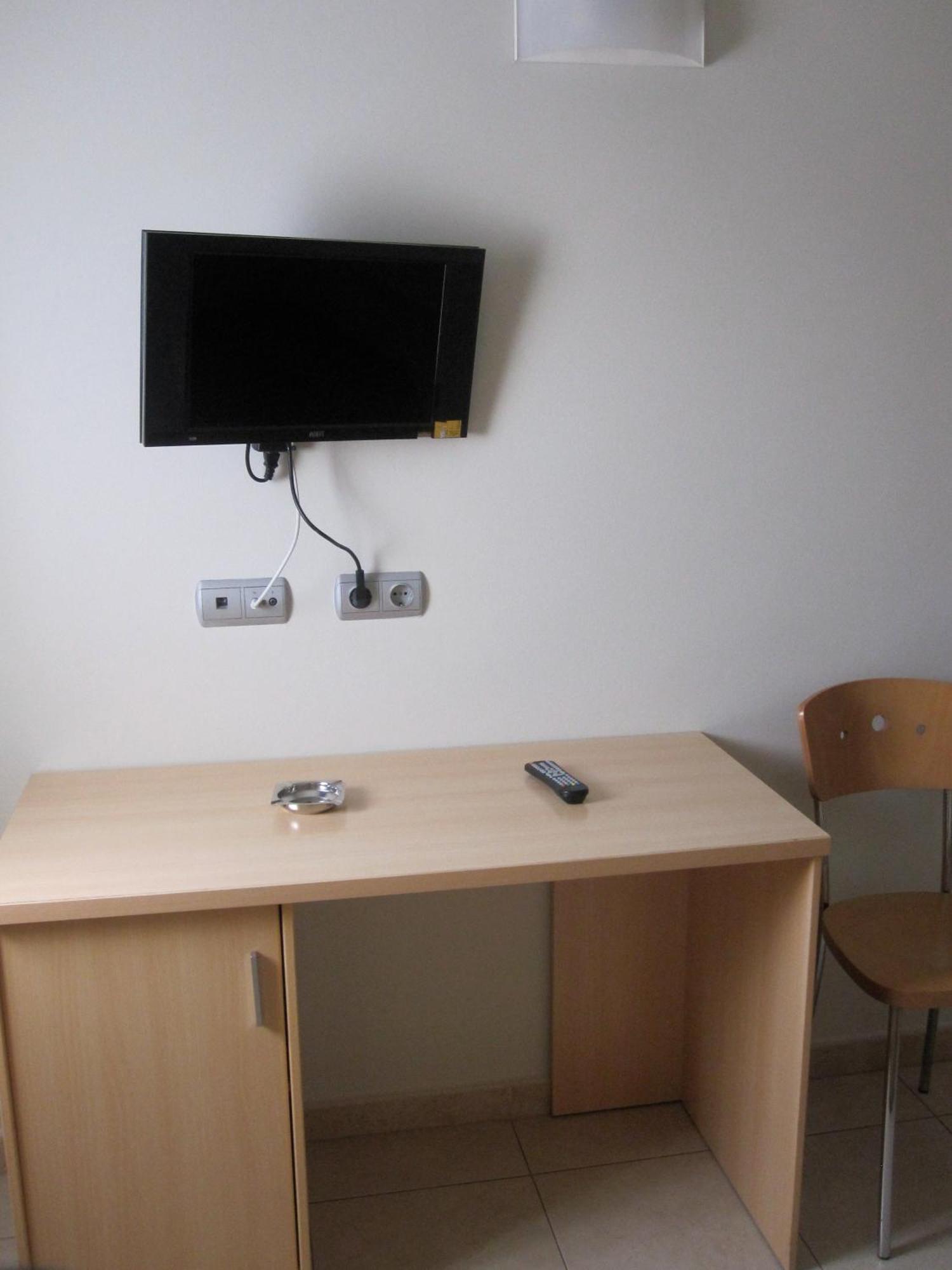 Hotel Blauet By Bossh Hotels El Prat de Llobregat Zewnętrze zdjęcie
